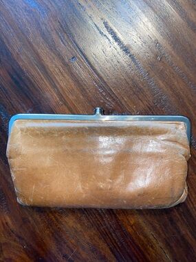 Hobo Wallet Camel Brown